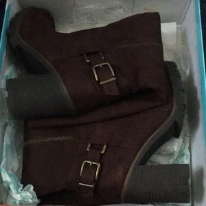 Women boots